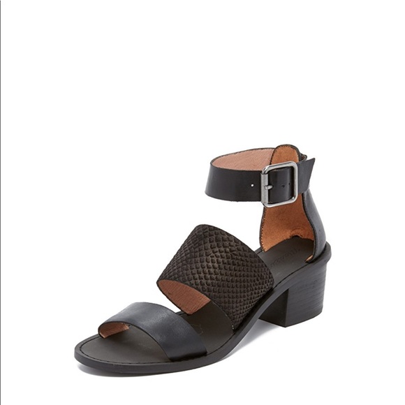 Madewell Shoes - Madewell Warren Sandal In Embossed Leather 8.5
